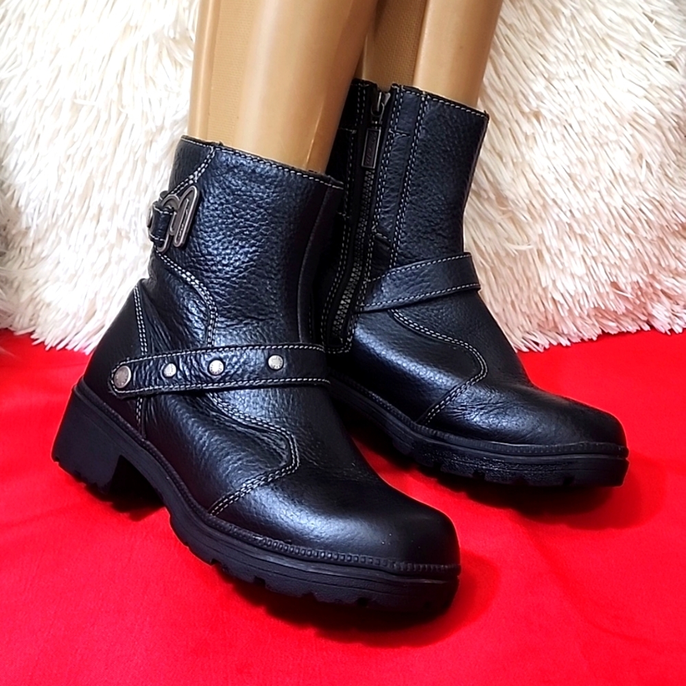 MILWAKEE ANKLE BOOTS